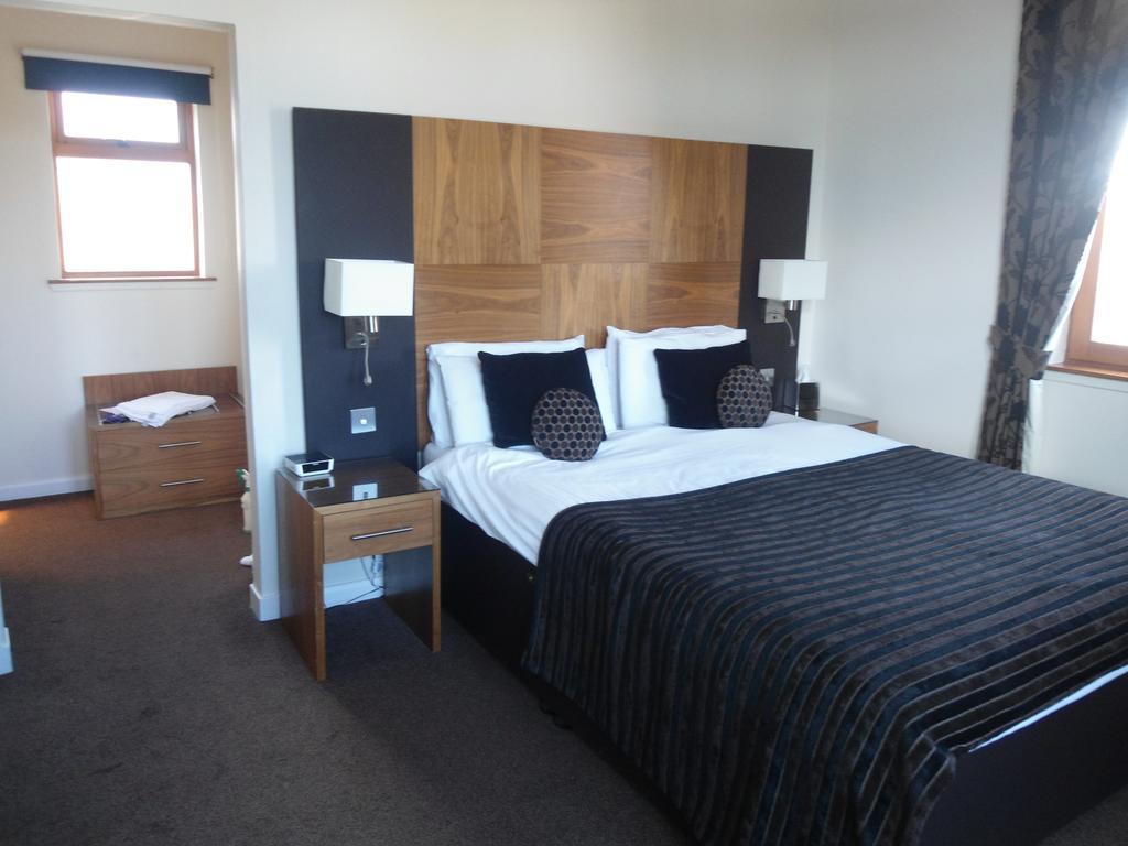 Park Hotel Montrose Esterno foto