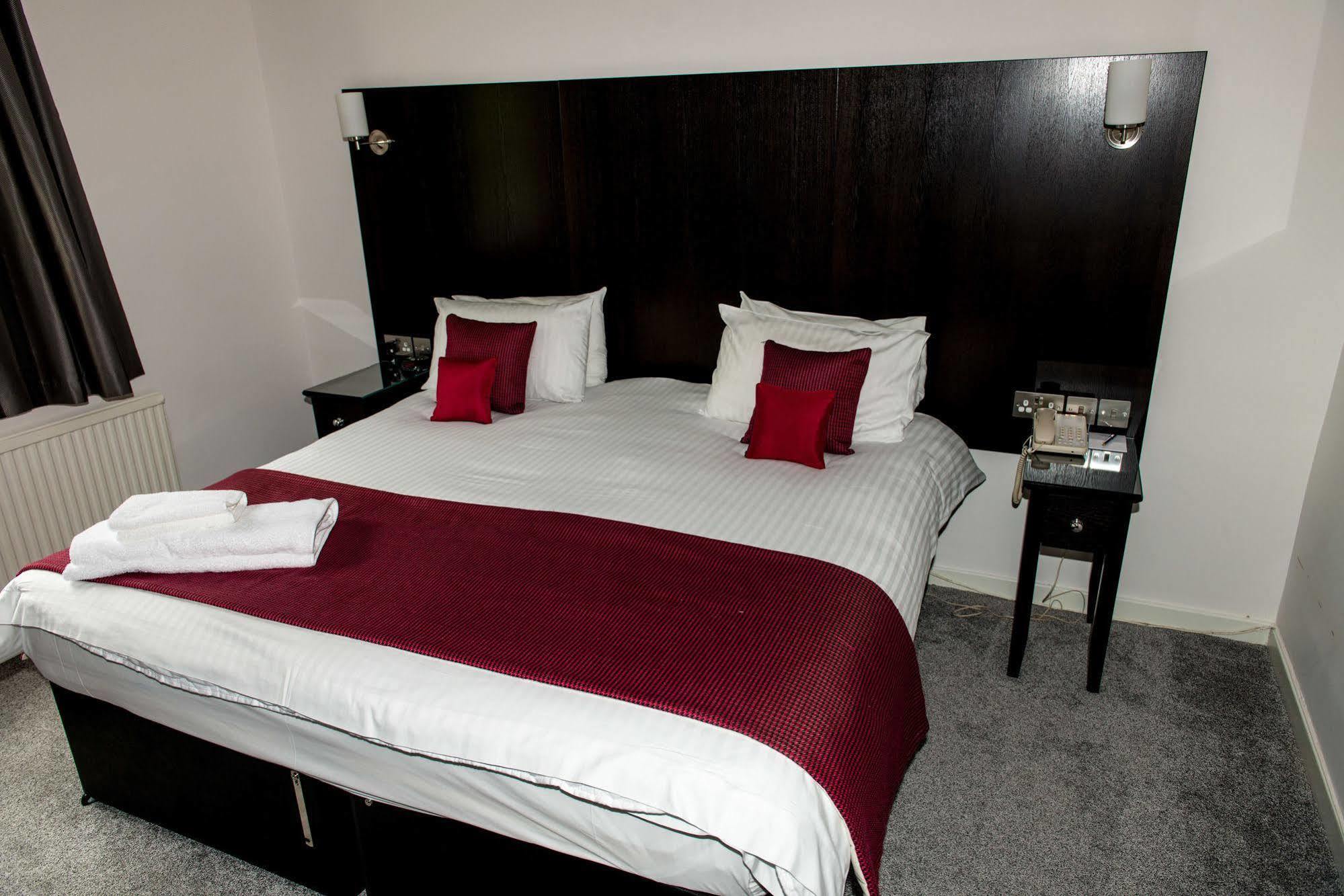 Park Hotel Montrose Esterno foto